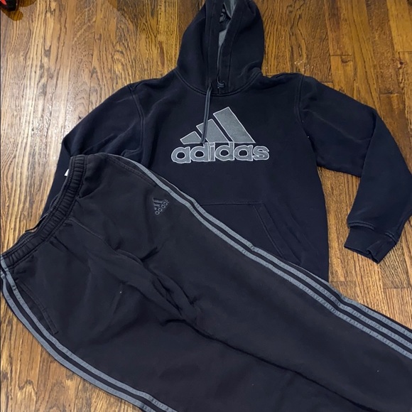 adidas sweatsuit for men